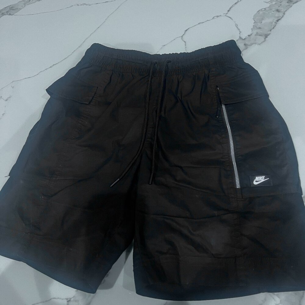Nike Shorts (Black)